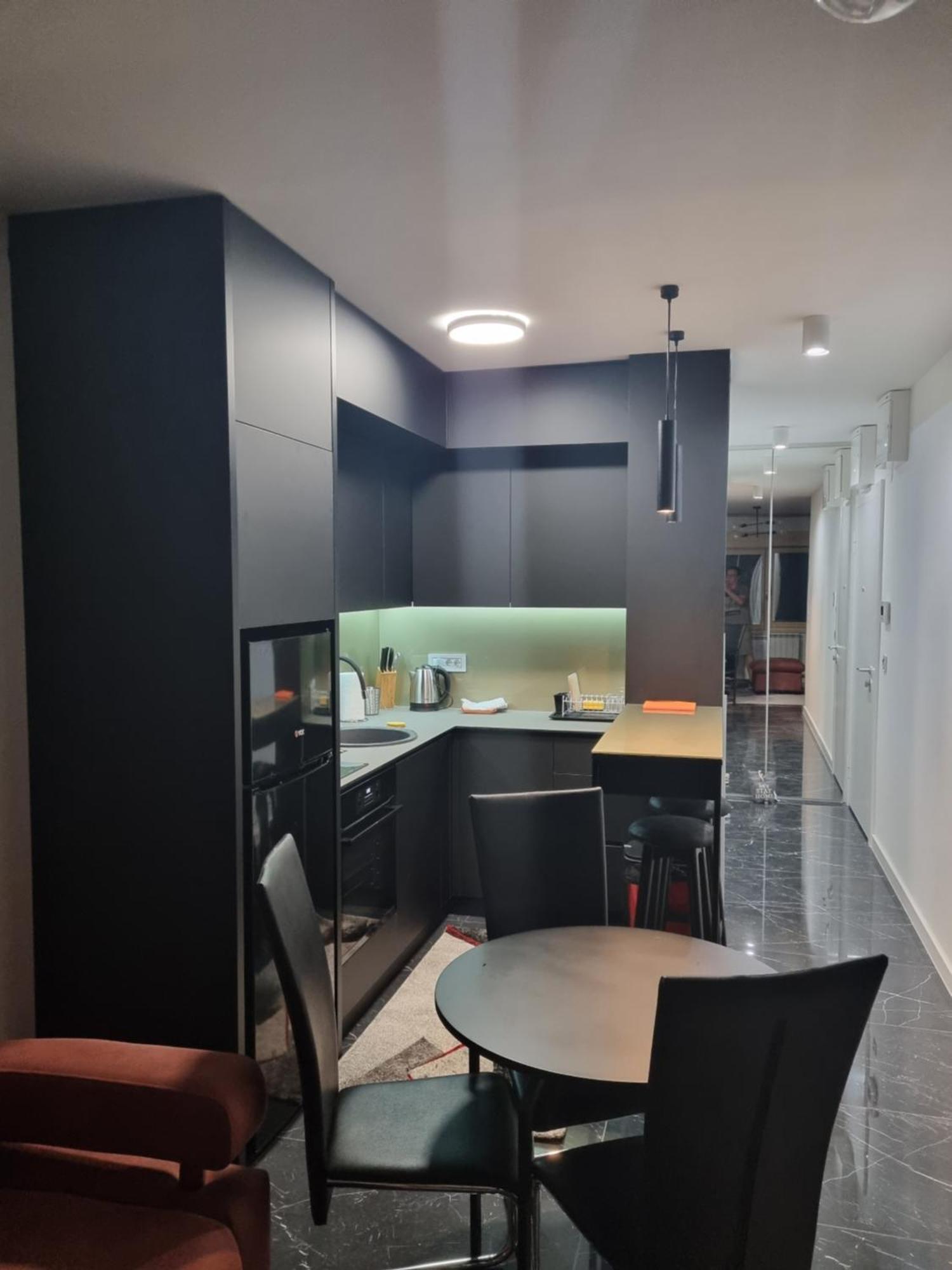 Апартамент One Bedroom In Center