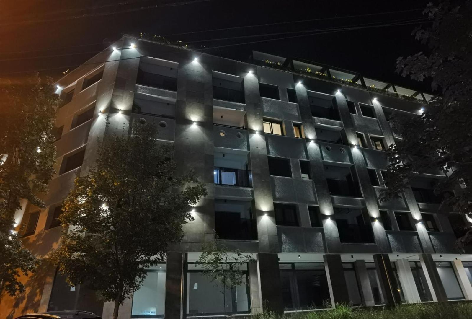One Bedroom In Center Апартамент *