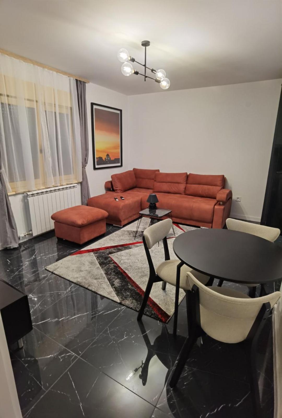 Апартамент One Bedroom In Center Белград